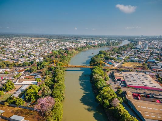 Vista aérea de Montería y el río Sinú